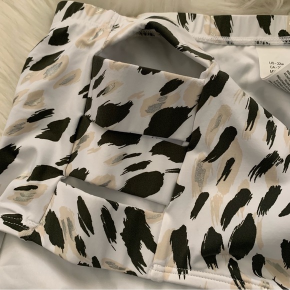 La Blanca Bikini Bottom - Picture 5 of 12